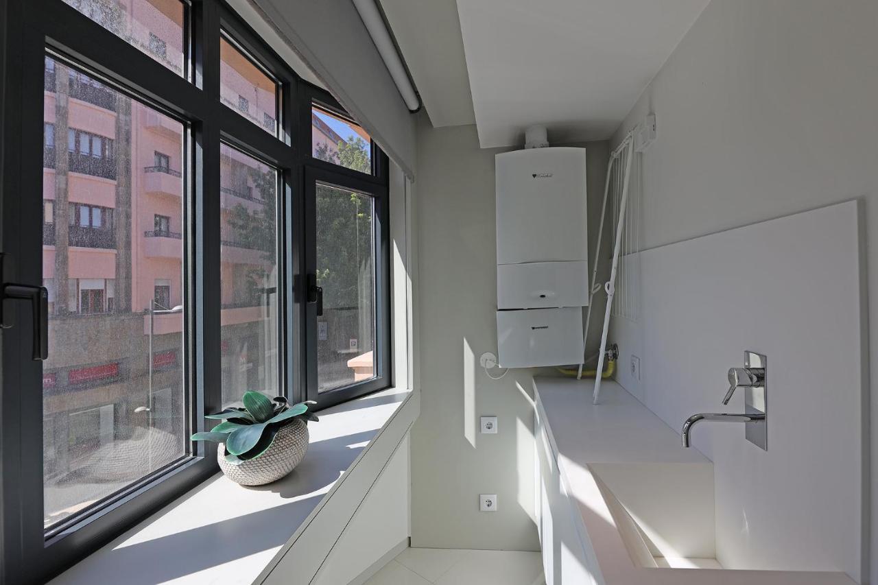 Flh Sa Da Bandeira Modern Apartment Porto Exterior photo